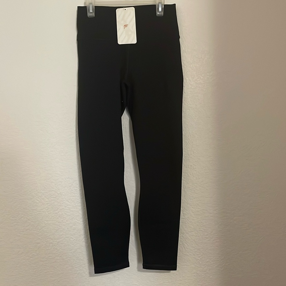 Fabletics Define High Waisted 7/8 Leggings